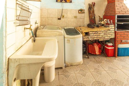 Casa à venda com 231m², 3 quartos e 3 vagasÁrea de Serviço