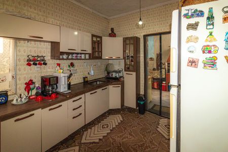 Casa à venda com 231m², 3 quartos e 3 vagasCozinha