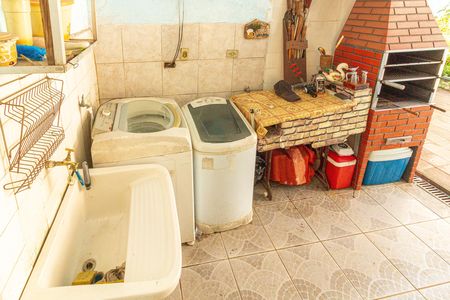 Casa à venda com 231m², 3 quartos e 3 vagasÁrea de Serviço