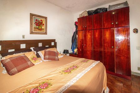 Casa à venda com 231m², 3 quartos e 3 vagasSuíte