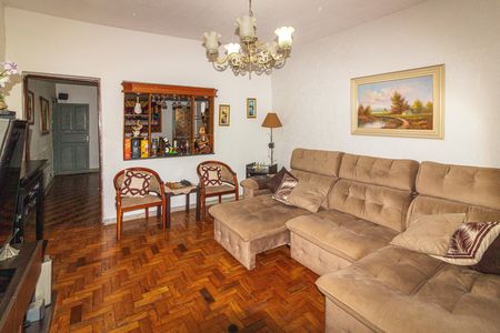 Casa à venda com 231m², 3 quartos e 3 vagasSala