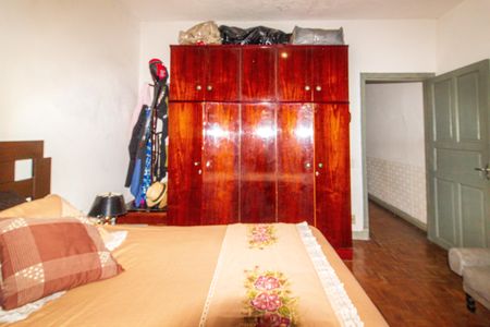 Casa à venda com 231m², 3 quartos e 3 vagasSuíte
