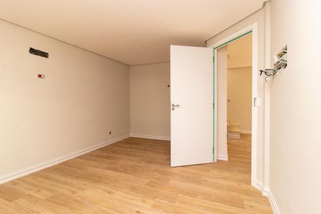 Lavabo de casa de condomínio à venda com 3 quartos, 110m² em Campo Comprido, Curitiba