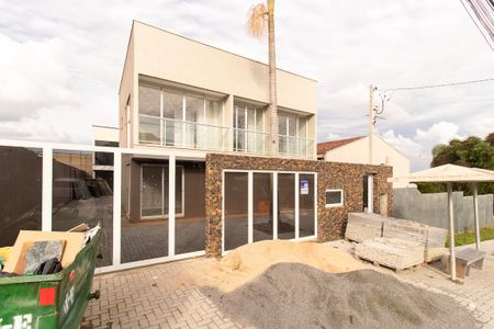 Casa de condomínio à venda com 110m², 3 quartos e 2 vagas Casa de condomínio à venda com 110m², 3 quartos e 2 vagasFachada