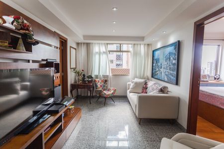 Sala de apartamento à venda com 1 quarto, 60m² em Funcionários, Belo Horizonte
