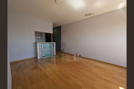 Apartamento à venda com 68m², 3 quartos e 1 vaga