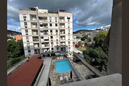 Apartamento para alugar com 61m², 2 quartos e 1 vagaVista do Quarto 2 - Suíte