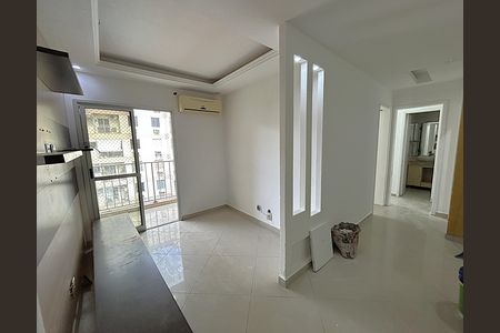 Apartamento para alugar com 61m², 2 quartos e 1 vagaSala