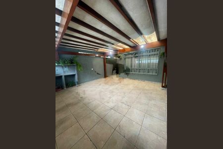 Casa à venda com 186m², 3 quartos e 2 vagas