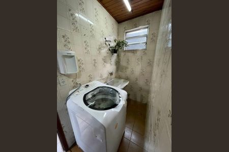 Casa à venda com 186m², 3 quartos e 2 vagas