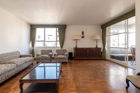 Apartamento à venda com 3 quartos, 220m² em Morro dos Ingleses, São Paulo