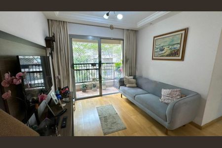 Apartamento à venda com 3 quartos, 75m² em Vila Sofia, São Paulo