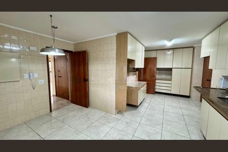 Apartamento à venda com 177m², 3 quartos e 2 vagas