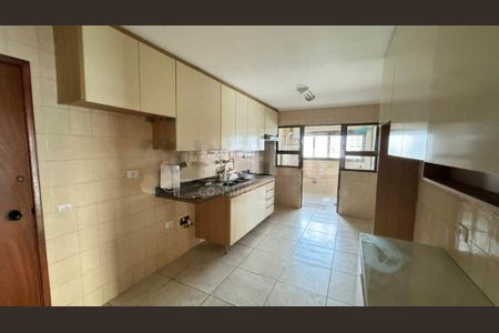 Apartamento à venda com 177m², 3 quartos e 2 vagas