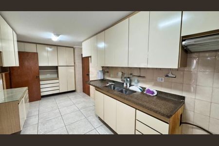 Apartamento à venda com 177m², 3 quartos e 2 vagas