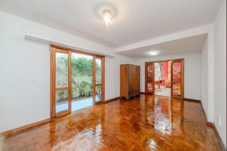 Casa à venda com 4 quartos, 300m² em Pompeia, São Paulo
