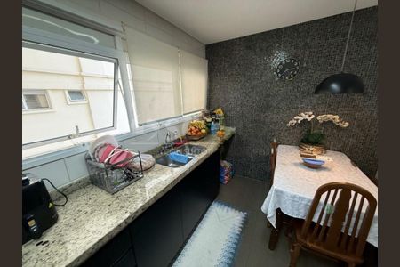 Apartamento à venda com 160m², 4 quartos e 2 vagas