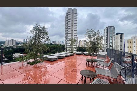 Studio à venda com 28m², 1 quarto e sem vagaPiscina