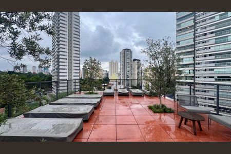Studio à venda com 28m², 1 quarto e sem vagaPiscina