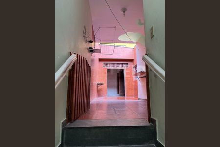 Casa à venda com 220m², 3 quartos e 6 vagas