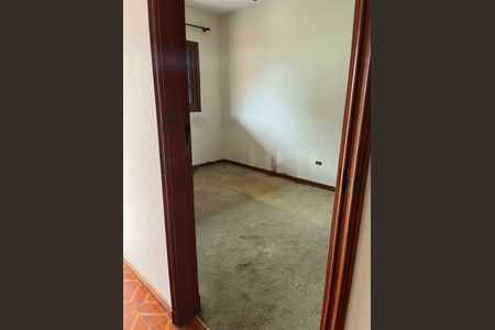 Casa à venda com 220m², 3 quartos e 6 vagas