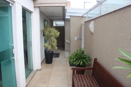 Apartamento para alugar com 68m², 2 quartos e 1 vagaÁrea comum