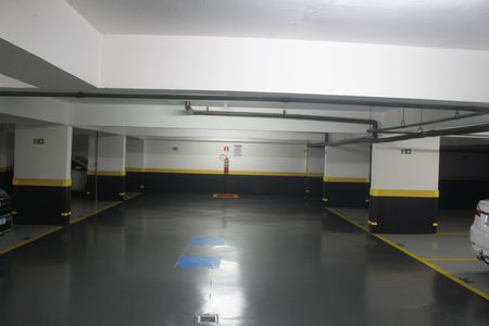 Apartamento para alugar com 68m², 2 quartos e 1 vagaGaragem