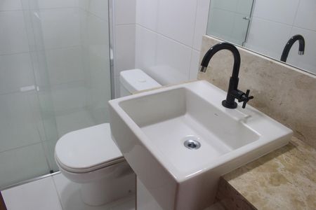 Apartamento para alugar com 68m², 2 quartos e 1 vagaBanheiro da Suíte