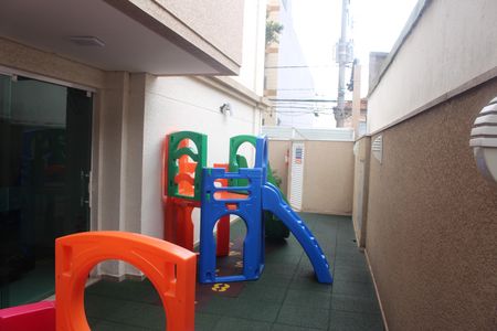 Apartamento para alugar com 68m², 2 quartos e 1 vagaÁrea comum - Playground