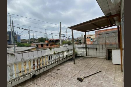 Casa à venda com 7 quartos, 200m² em Jardim Nizia, São Paulo