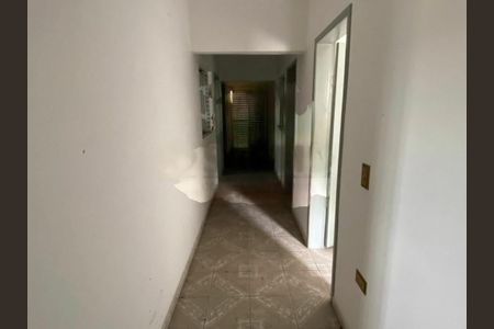 Casa à venda com 7 quartos, 200m² em Jardim Nizia, São Paulo