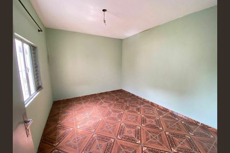 Casa à venda com 7 quartos, 200m² em Jardim Nizia, São Paulo