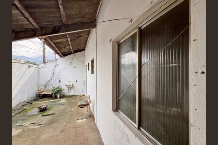 Casa para alugar com 60m², 1 quarto e 1 vagaÁrea externa