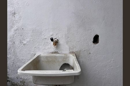 Casa para alugar com 60m², 1 quarto e 1 vagaÁrea de serviço