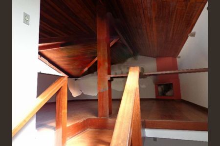 Casa à venda com 250m², 4 quartos e 4 vagas