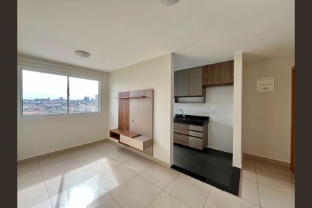 Sala de apartamento para alugar com 2 quartos, 43m² em Parque Industrial, Campinas