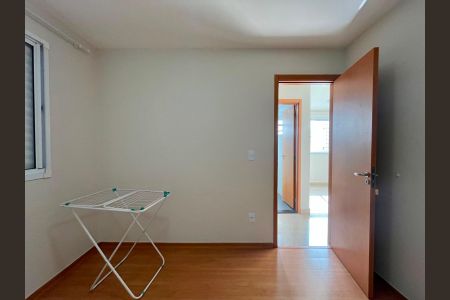 Apartamento à venda com 43m², 2 quartos e 1 vaga Apartamento à venda com 43m², 2 quartos e 1 vagaQuarto 2