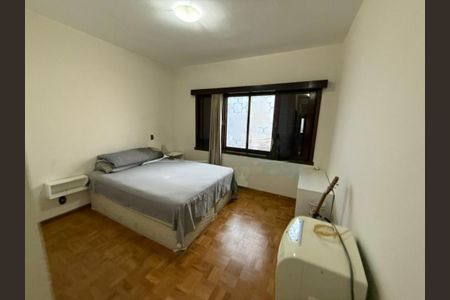 Casa à venda com 3 quartos, 195m² em Jardim Marajoara, São Paulo