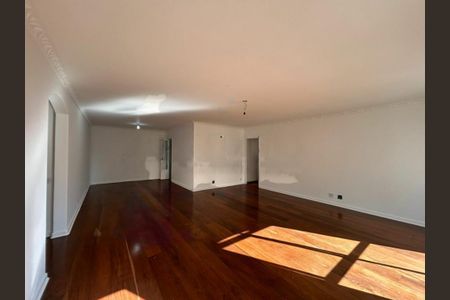 Apartamento à venda com 4 quartos, 167m² em Vila Sofia, São Paulo