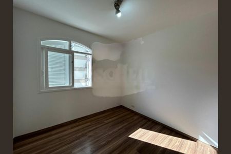 Apartamento à venda com 167m², 4 quartos e 2 vagas
