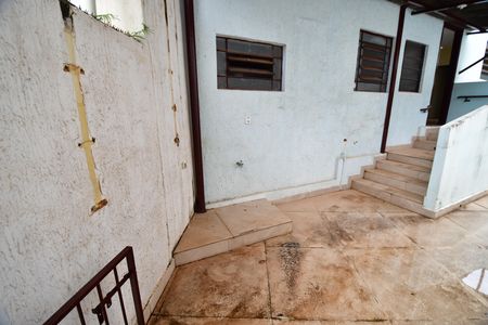 Casa à venda com 162m², 3 quartos e 2 vagasÁrea de Serviço