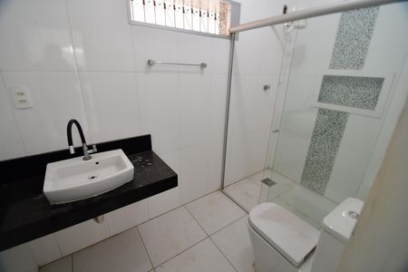 Casa à venda com 162m², 3 quartos e 2 vagasBanheiro Suíte
