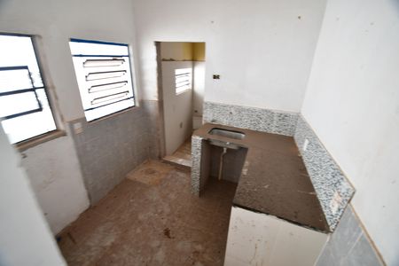 Casa à venda com 162m², 3 quartos e 2 vagasCozinha Fundos