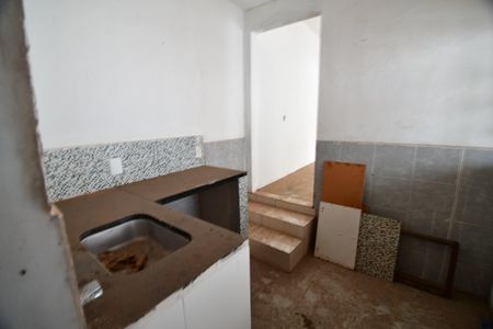 Casa à venda com 162m², 3 quartos e 2 vagasCozinha Fundos