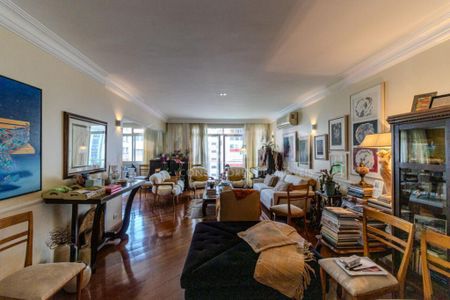 Apartamento à venda com 324m², 4 quartos e 3 vagas