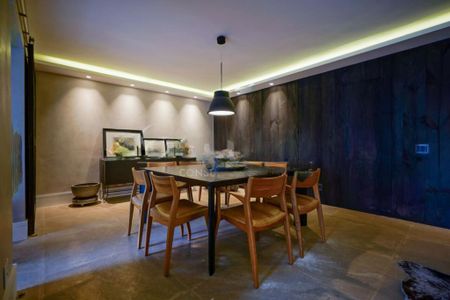 Apartamento à venda com 210m², 3 quartos e 4 vagas