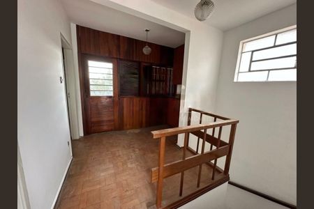 Casa à venda com 155m², 3 quartos e 2 vagas