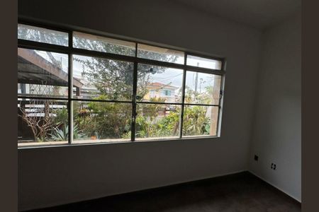 Casa à venda com 3 quartos, 155m² em Campo Grande, São Paulo