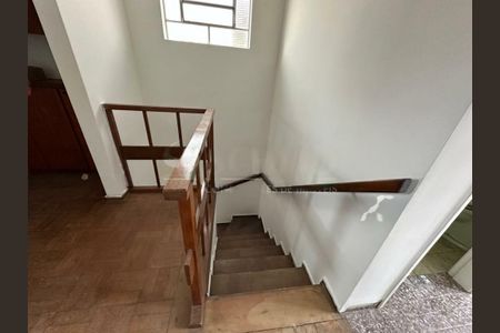Casa à venda com 155m², 3 quartos e 2 vagas