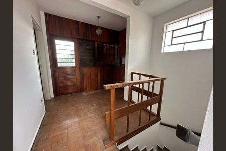 Casa à venda com 155m², 3 quartos e 2 vagas